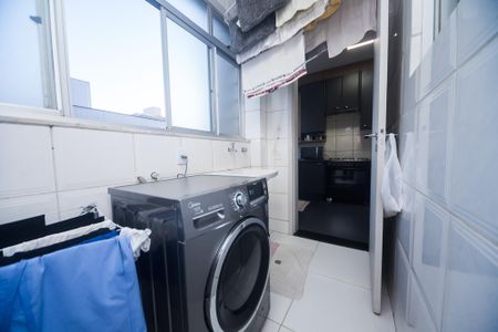 Apartamento para alugar com 210m², 3 quartos e 2 vagas Apartamento para alugar com 210m², 3 quartos e 2 vagasÁrea de Serviço