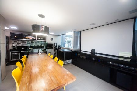 Apartamento para alugar com 210m², 3 quartos e 2 vagas Apartamento para alugar com 210m², 3 quartos e 2 vagasChurrasqueira - cobertura