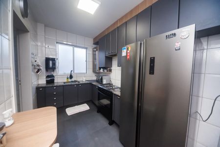 Apartamento para alugar com 210m², 3 quartos e 2 vagas Apartamento para alugar com 210m², 3 quartos e 2 vagasCozinha
