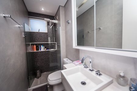 Apartamento para alugar com 210m², 3 quartos e 2 vagas Apartamento para alugar com 210m², 3 quartos e 2 vagasBanheiro Social