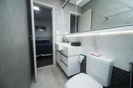 Apartamento para alugar com 210m², 3 quartos e 2 vagas Apartamento para alugar com 210m², 3 quartos e 2 vagasBanheiro suíte