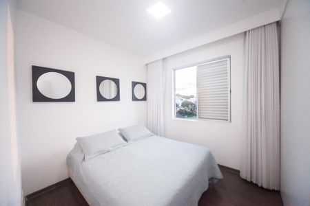 Apartamento para alugar com 210m², 3 quartos e 2 vagas Apartamento para alugar com 210m², 3 quartos e 2 vagasQuarto 2