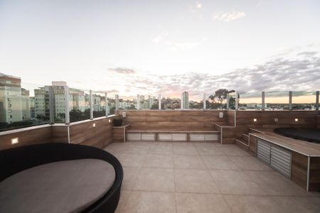 Apartamento para alugar com 210m², 3 quartos e 2 vagas Apartamento para alugar com 210m², 3 quartos e 2 vagasÁrea externa - cobertura