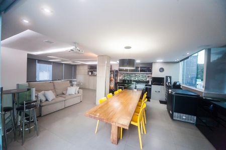 Apartamento para alugar com 210m², 3 quartos e 2 vagas Apartamento para alugar com 210m², 3 quartos e 2 vagasChurrasqueira - cobertura