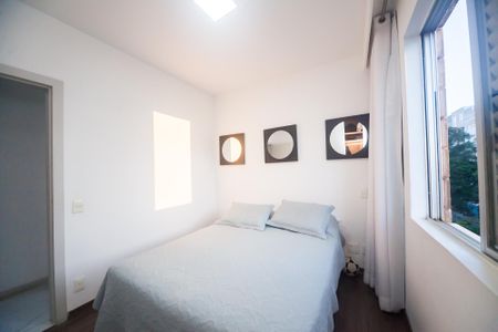 Apartamento para alugar com 210m², 3 quartos e 2 vagas Apartamento para alugar com 210m², 3 quartos e 2 vagasQuarto 2