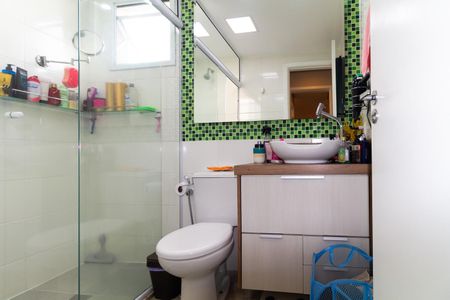 Apartamento à venda com 56m², 2 quartos e 1 vaga Apartamento à venda com 56m², 2 quartos e 1 vagaBanheiro da Suíte