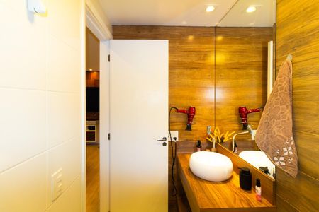Apartamento à venda com 56m², 2 quartos e 1 vaga Apartamento à venda com 56m², 2 quartos e 1 vagaBanheiro 2