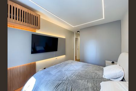 Apartamento à venda com 168m², 4 quartos e 3 vagas Apartamento à venda com 168m², 4 quartos e 3 vagasQuarto