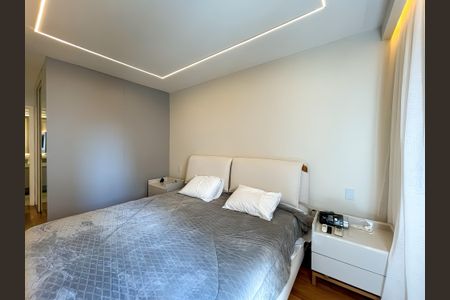 Apartamento à venda com 168m², 4 quartos e 3 vagas Apartamento à venda com 168m², 4 quartos e 3 vagasQuarto