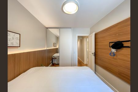 Apartamento à venda com 168m², 4 quartos e 3 vagas Apartamento à venda com 168m², 4 quartos e 3 vagasQuarto