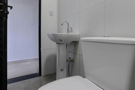 Studio para alugar com 45m², 1 quarto e sem vaga Studio para alugar com 45m², 1 quarto e sem vagaBanheiro
