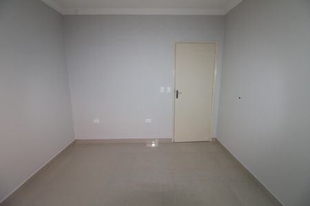 Casa para alugar com 100m², 3 quartos e 3 vagasQuarto 1