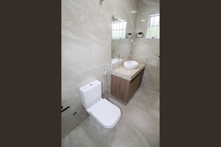 Casa para alugar com 100m², 3 quartos e 3 vagasBanheiro da Suíte