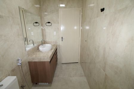Casa para alugar com 100m², 3 quartos e 3 vagasBanheiro