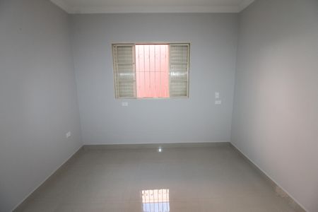 Casa para alugar com 100m², 3 quartos e 3 vagasQuarto 1