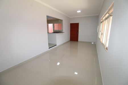 Casa para alugar com 100m², 3 quartos e 3 vagasSala 1