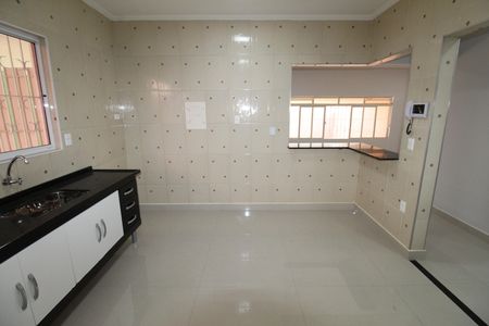 Casa para alugar com 100m², 3 quartos e 3 vagasCozinha