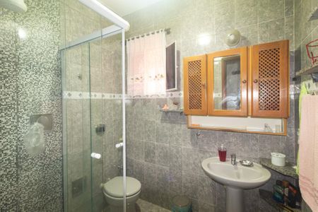 Casa à venda com 213m², 2 quartos e 3 vagas Casa à venda com 213m², 2 quartos e 3 vagasBanheiro 1