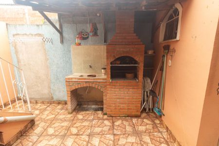 Casa à venda com 213m², 2 quartos e 3 vagas Casa à venda com 213m², 2 quartos e 3 vagasChurrasqueira
