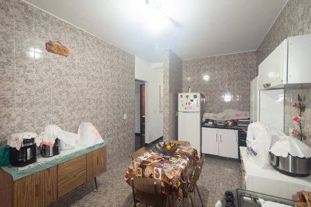 Casa à venda com 213m², 2 quartos e 3 vagas Casa à venda com 213m², 2 quartos e 3 vagasCozinha
