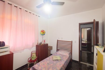 Casa à venda com 213m², 2 quartos e 3 vagas Casa à venda com 213m², 2 quartos e 3 vagasQuarto 1