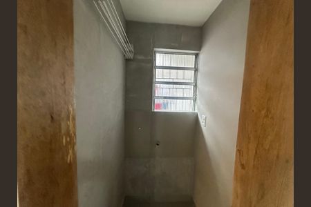 Área de Serviço de casa para alugar com 1 quarto, 40m² em Jardim Audir, Barueri