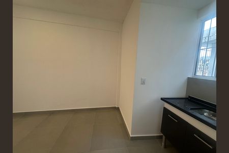 Casa para alugar com 40m², 1 quarto e 1 vaga Casa para alugar com 40m², 1 quarto e 1 vagaSala/Cozinha