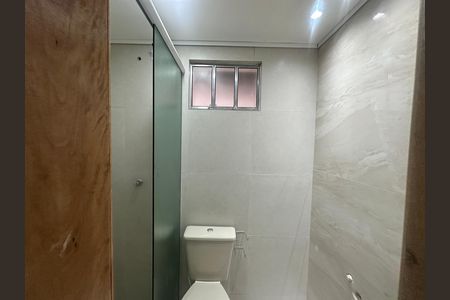 Casa para alugar com 40m², 1 quarto e 1 vaga Casa para alugar com 40m², 1 quarto e 1 vagaBanheiro