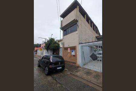 Casa para alugar com 239m², 3 quartos e 2 vagas Casa para alugar com 239m², 3 quartos e 2 vagasFachada