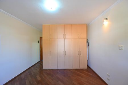 Casa de condomínio à venda com 170m², 2 quartos e 2 vagas Casa de condomínio à venda com 170m², 2 quartos e 2 vagasSuíte 1