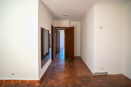 Casa à venda com 220m², 3 quartos e 2 vagas Casa à venda com 220m², 3 quartos e 2 vagasQuarto 3 - Suite