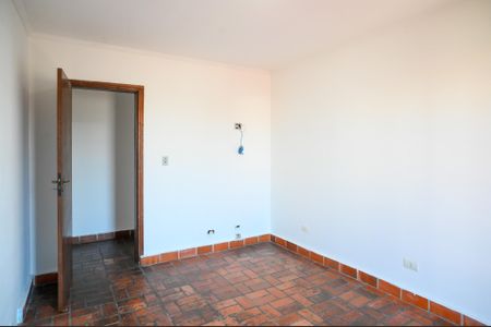 Casa à venda com 220m², 3 quartos e 2 vagas Casa à venda com 220m², 3 quartos e 2 vagasQuarto 2