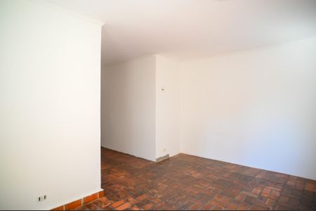 Casa à venda com 220m², 3 quartos e 2 vagas Casa à venda com 220m², 3 quartos e 2 vagasQuarto 3 - Suite