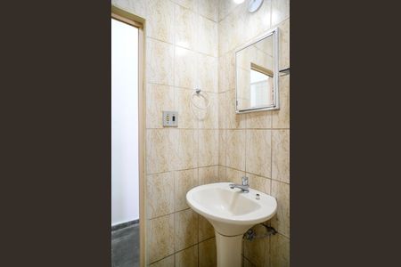 Casa à venda com 220m², 3 quartos e 2 vagas Casa à venda com 220m², 3 quartos e 2 vagasEdícula