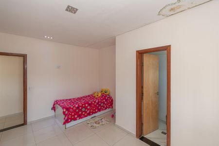 Casa à venda com 460m², 3 quartos e 2 vagas Casa à venda com 460m², 3 quartos e 2 vagasSuite 2
