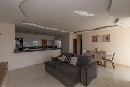 Sala de Estar/Jantar  de casa à venda com 3 quartos, 460m² em Residencial Bordon, Sumaré