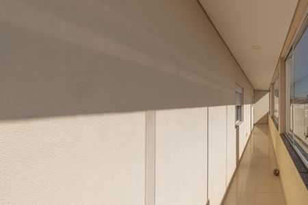 Casa à venda com 460m², 3 quartos e 2 vagas Casa à venda com 460m², 3 quartos e 2 vagasVaranda