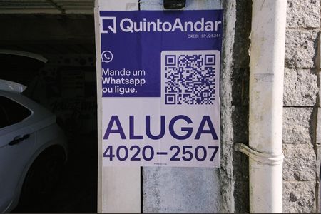 Fachada de casa para alugar com 1 quarto, 20m² em Jardim Coimbra, São Paulo