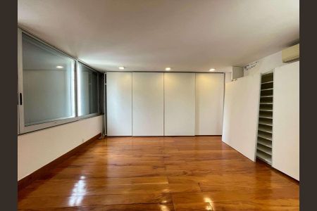 Apartamento à venda com 4 quartos, 575m² em Funcionários, Belo Horizonte