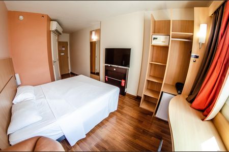 Studio à venda com 25m², 1 quarto e sem vaga Studio à venda com 25m², 1 quarto e sem vagaQuarto 1