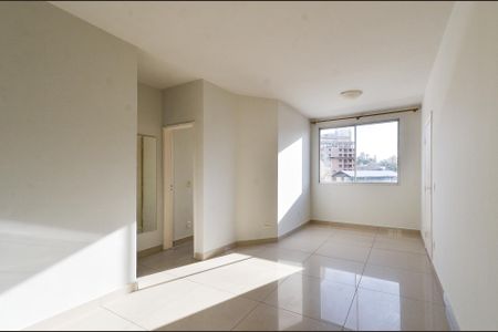 Sala Ambientes de apartamento para alugar com 3 quartos, 70m² em Santa Efigênia, Belo Horizonte