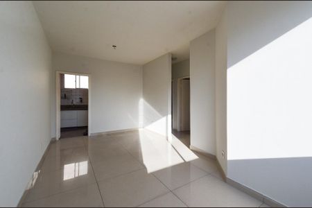 Sala Ambientes de apartamento para alugar com 3 quartos, 70m² em Santa Efigênia, Belo Horizonte