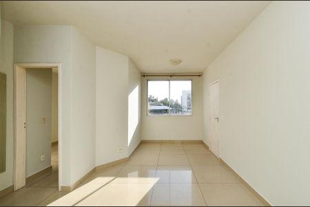 Sala Ambientes de apartamento para alugar com 3 quartos, 70m² em Santa Efigênia, Belo Horizonte