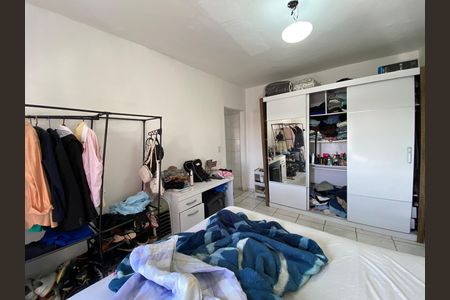 Casa à venda com 142m², 1 quarto e 2 vagas Casa à venda com 142m², 1 quarto e 2 vagasCasa 2 - Quarto