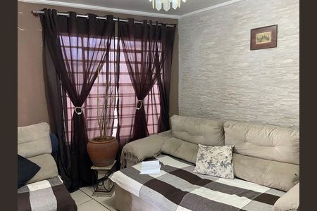 Casa à venda com 142m², 1 quarto e 2 vagas Casa à venda com 142m², 1 quarto e 2 vagasSala