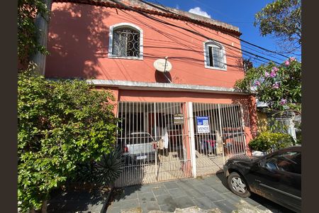Fachada com de casa à venda com 1 quarto, 142m² em Raposo Tavares, São Paulo
