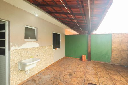 Casa para alugar com 80m², 2 quartos e 2 vagas Casa para alugar com 80m², 2 quartos e 2 vagasÁrea de Serviço