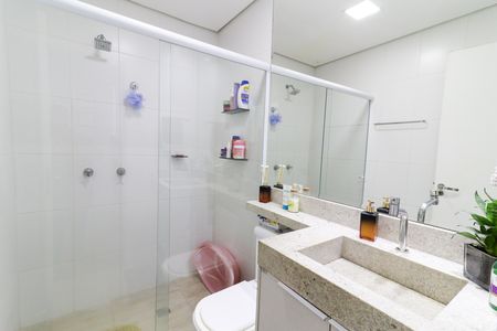 Apartamento para alugar com 55m², 2 quartos e 1 vaga Apartamento para alugar com 55m², 2 quartos e 1 vagaBanheiro