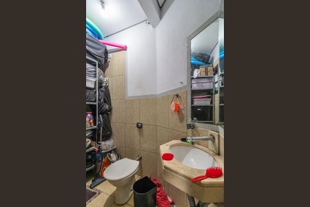 Casa de condomínio à venda com 228m², 5 quartos e 2 vagasBanheiro da Suíte 2