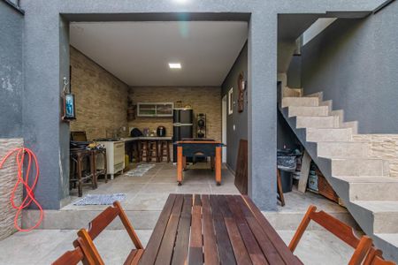 Casa de condomínio à venda com 228m², 5 quartos e 2 vagasÁrea Externa